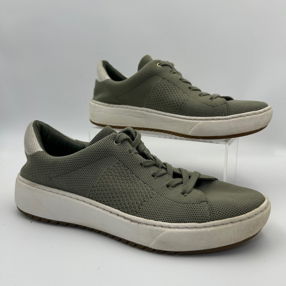 Sofft Waylyn Womens 9.5 sneakers sage green Lace Up Platform Comfort Gorpcore